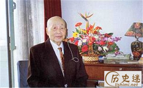 著名数学家苏步青的资料介绍,苏步青教授为中国数学